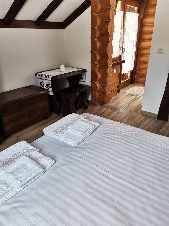 Casa De Poveste ซูเจวิตซา ภายนอก รูปภาพ